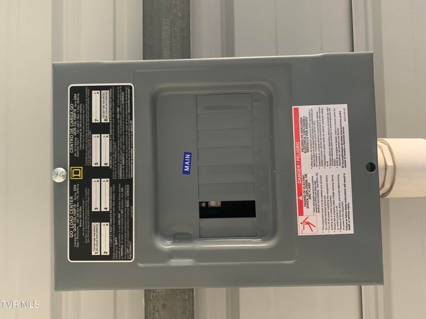 Photo #17: 4987 Bluff City Highway