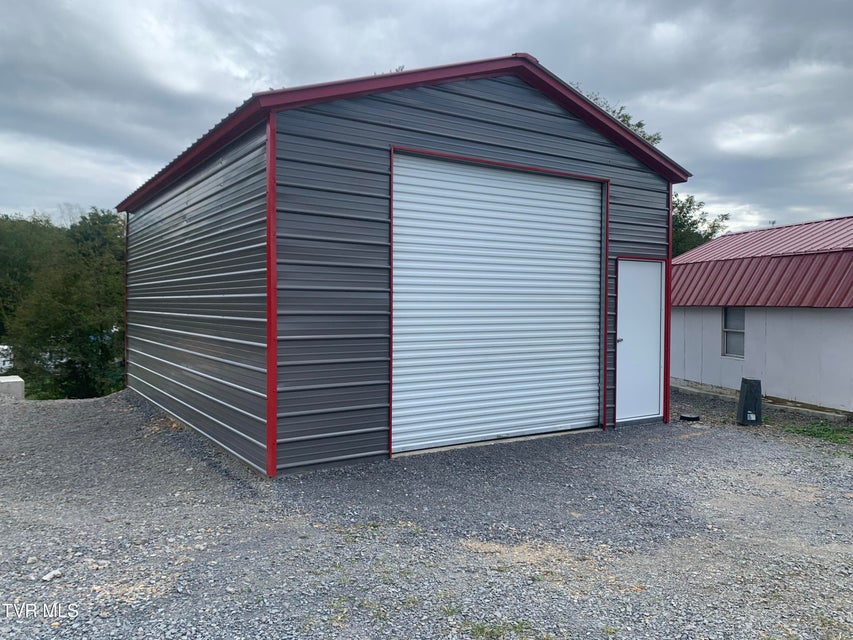 Photo #2: 4987 Bluff City Highway