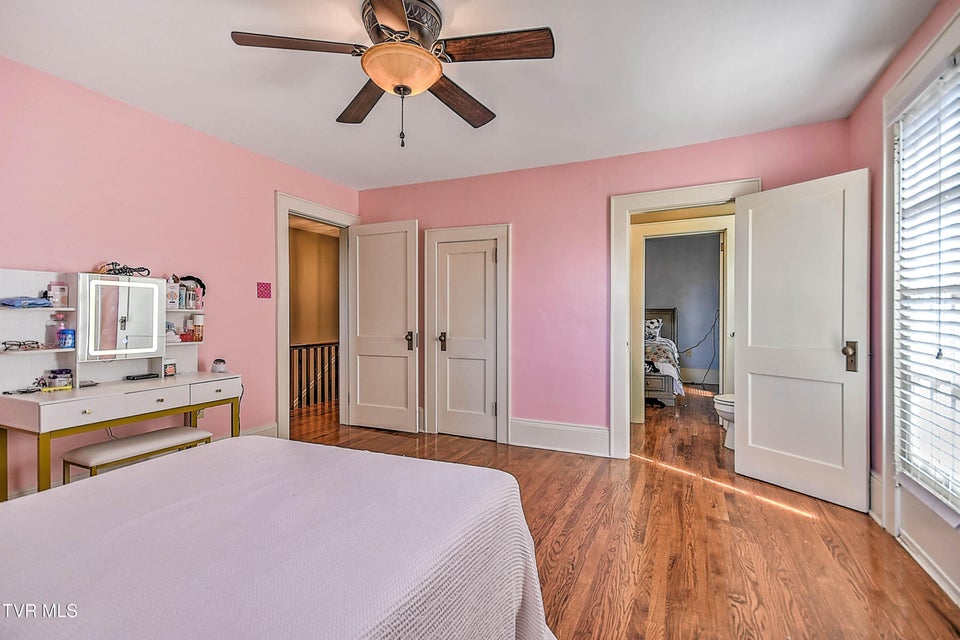 Photo #42: 611 Lawrence Avenue