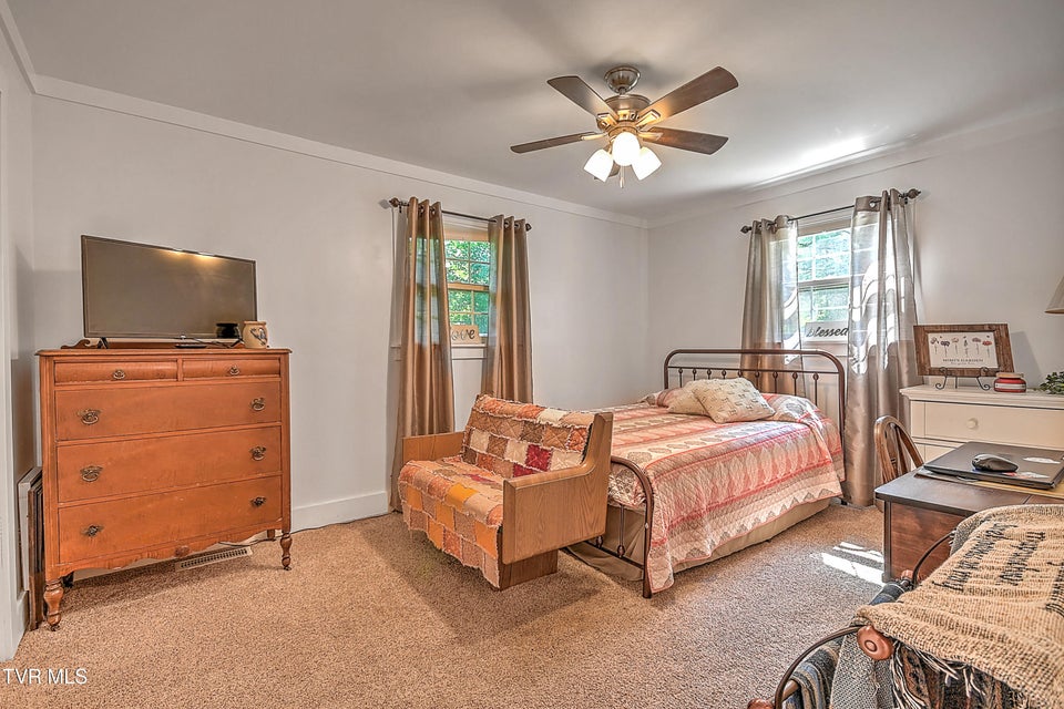 Photo #23: 3155 Erwin Highway