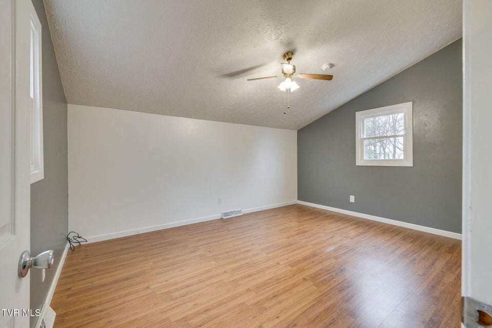 Photo #19: 126 Cottonwood Drive