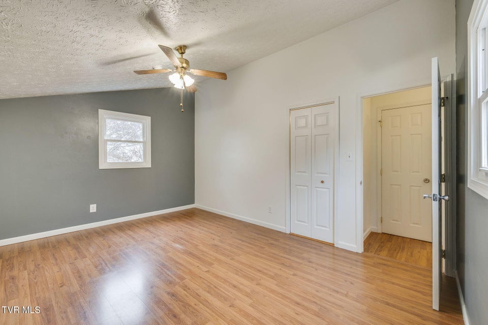 Photo #20: 126 Cottonwood Drive