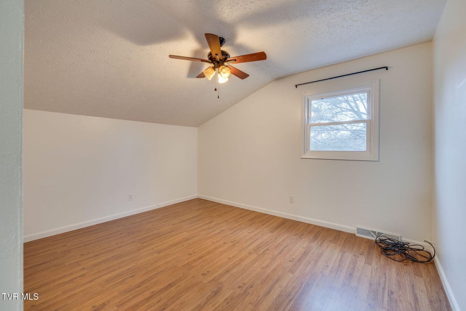 Photo #24: 126 Cottonwood Drive