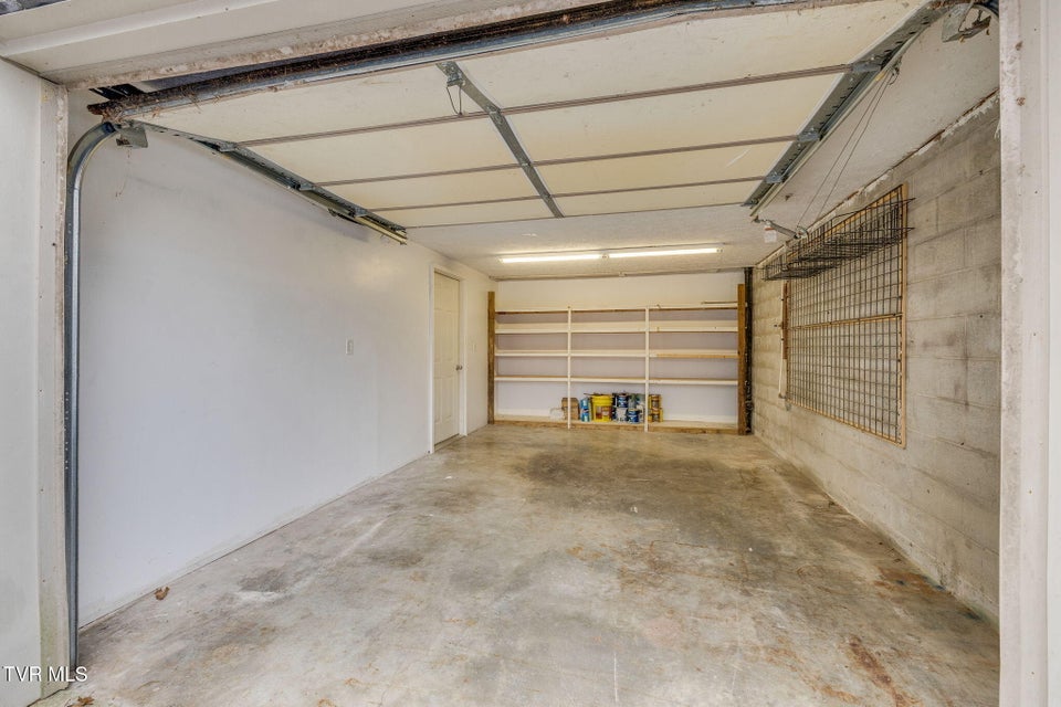 Photo #42: 126 Cottonwood Drive