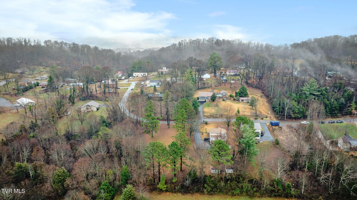 Photo #50: 126 Cottonwood Drive