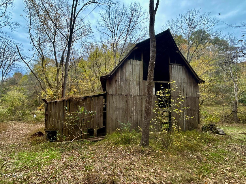 Photo #12: 1499 Keesel Hollow Road