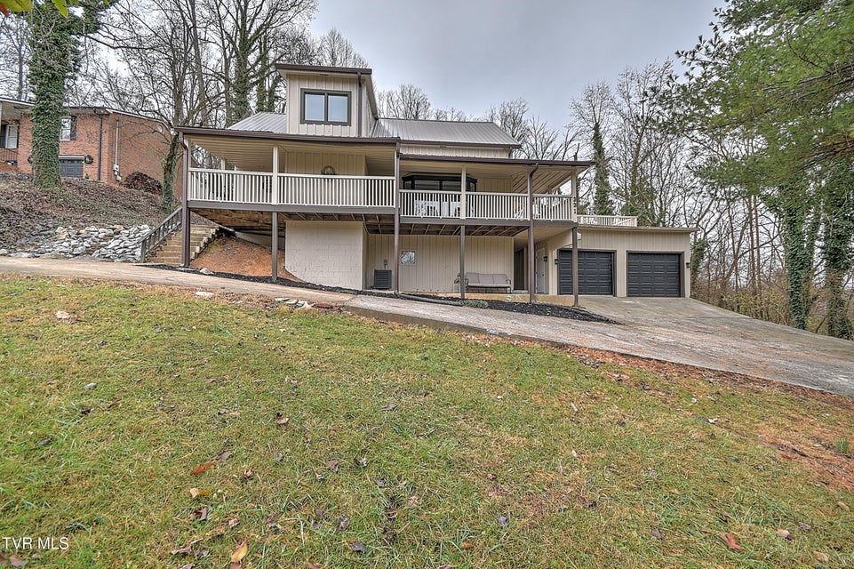 Photo #73: 331 Edgefield Road