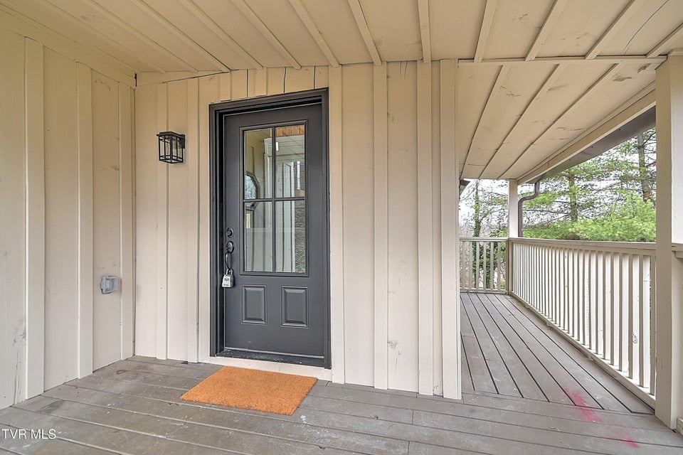 Photo #5: 331 Edgefield Road