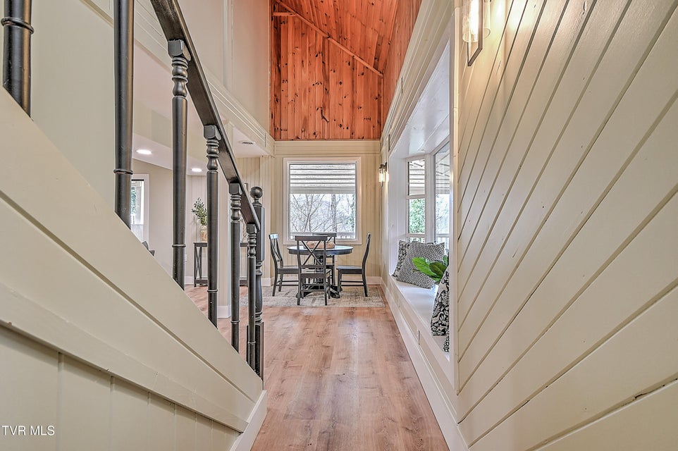 Photo #7: 331 Edgefield Road