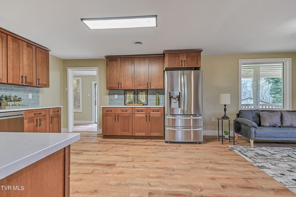 Photo #21: 331 Edgefield Road