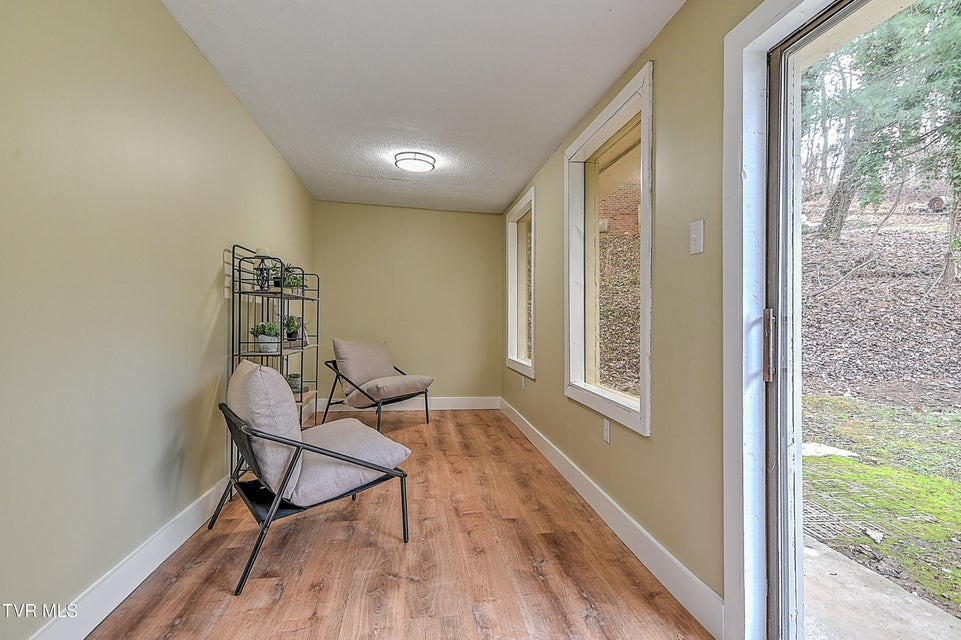 Photo #25: 331 Edgefield Road