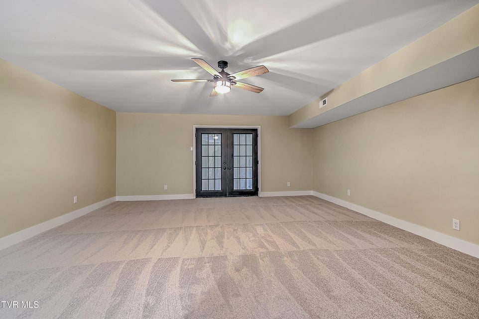 Photo #53: 331 Edgefield Road