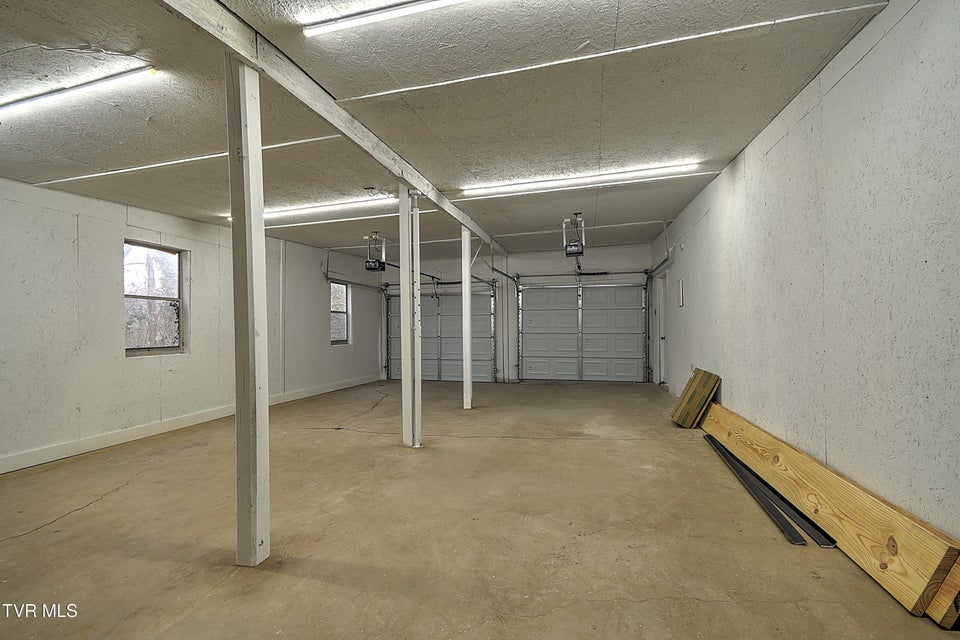 Photo #55: 331 Edgefield Road