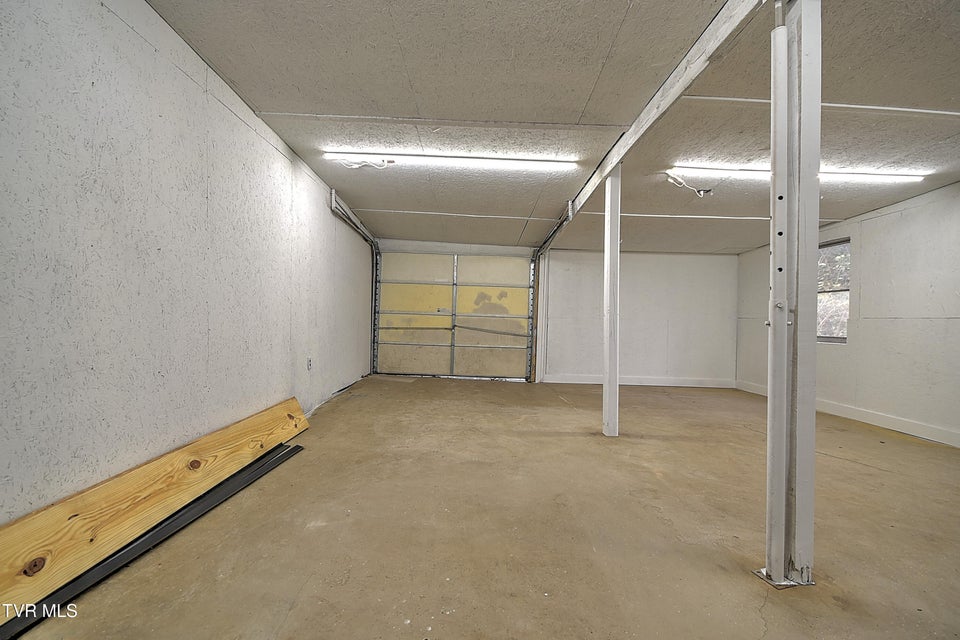 Photo #56: 331 Edgefield Road