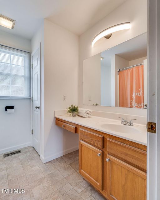 Photo #16: 227 Mountain View Drive