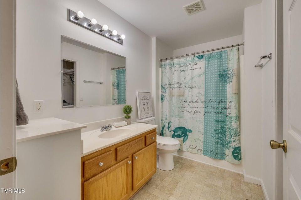 Photo #19: 227 Mountain View Drive