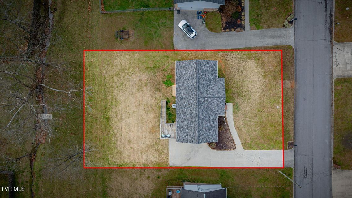 Photo #32: 227 Mountain View Drive