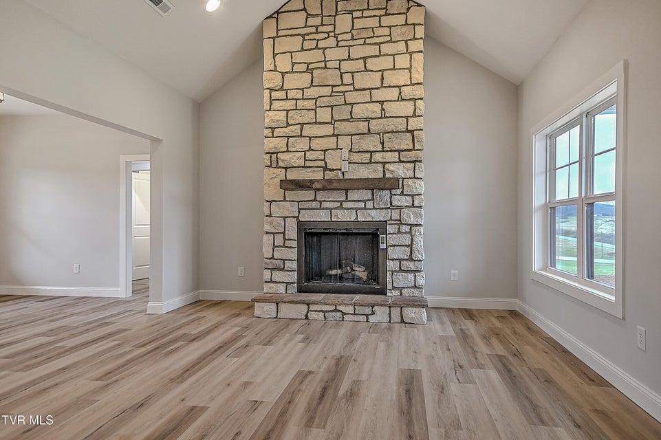 Photo #5: 3270 Old State Route 34 