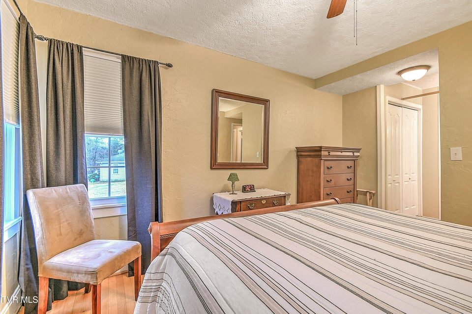 Photo #11: 175 Brooklawn Drive