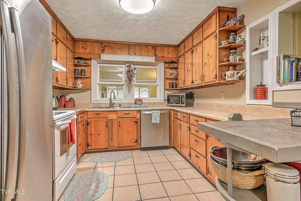 Photo #28: 175 Brooklawn Drive