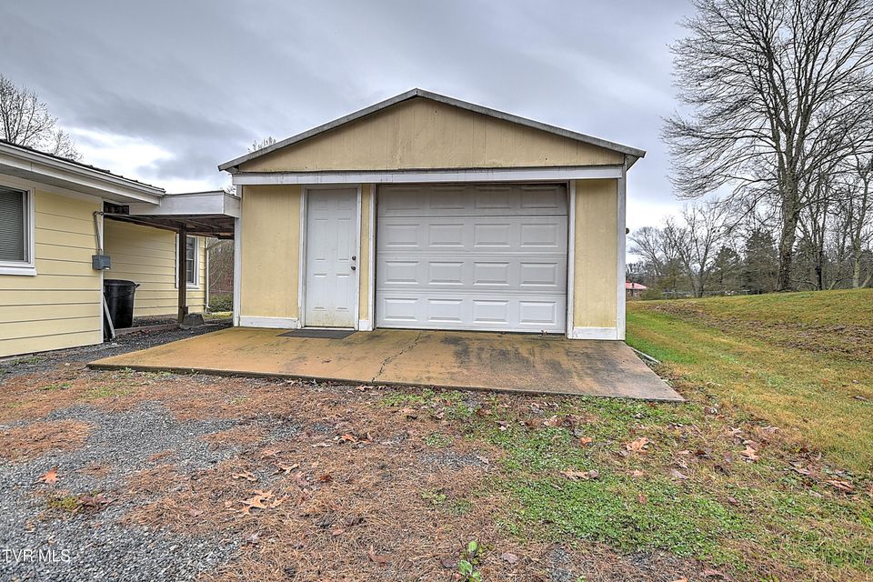 Photo #46: 175 Brooklawn Drive