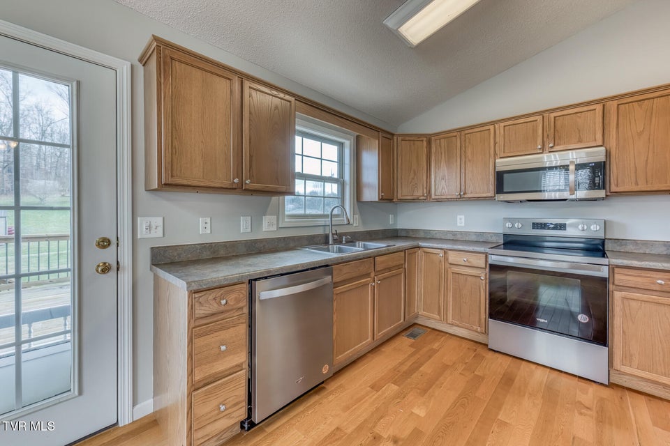 Photo #13: 384 Ford Creek Road