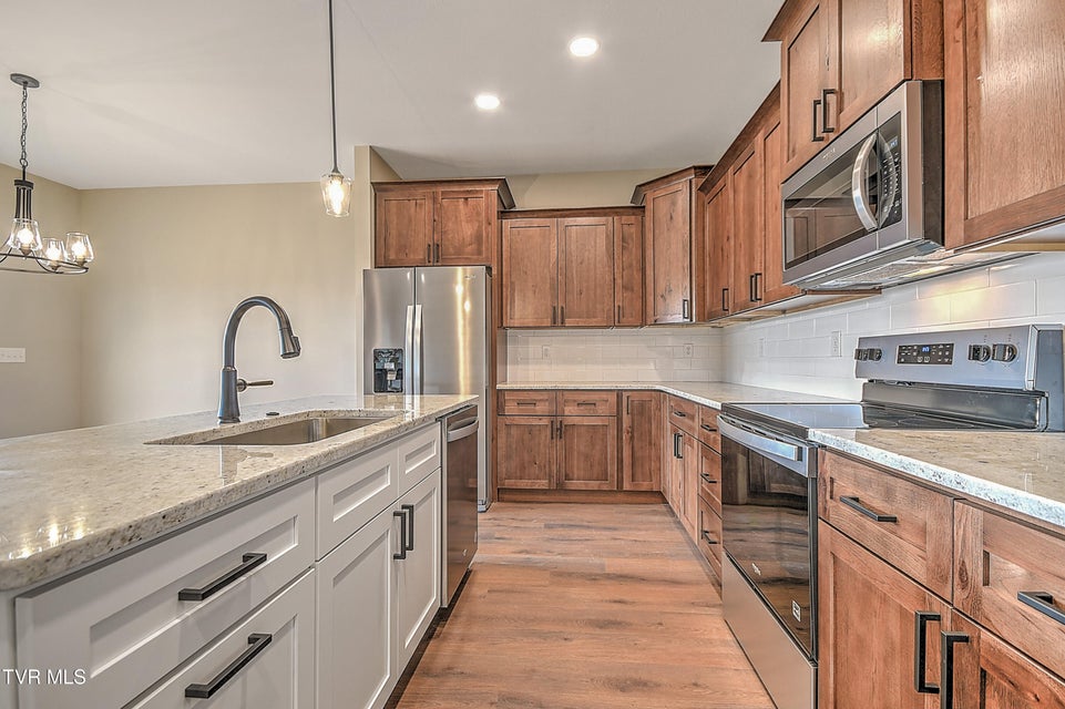 Photo #18: 514 Deborahs Way