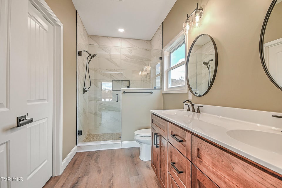 Photo #26: 514 Deborahs Way