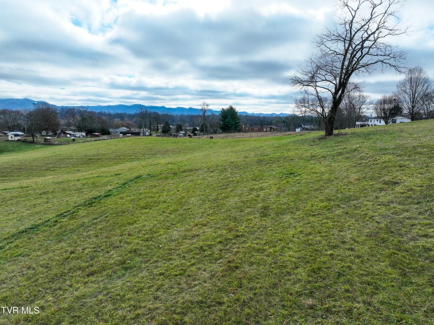 Photo #9: 159 Fairridge Road