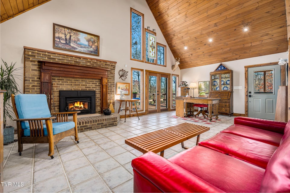 Photo #17: 500 Urbana Road