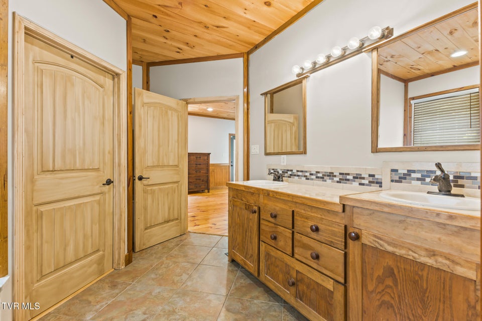 Photo #23: 108 Chock Creek Road