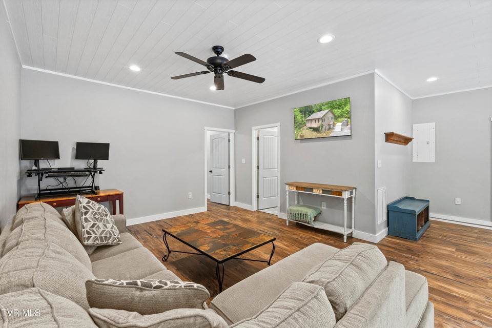 Photo #34: 108 Chock Creek Road