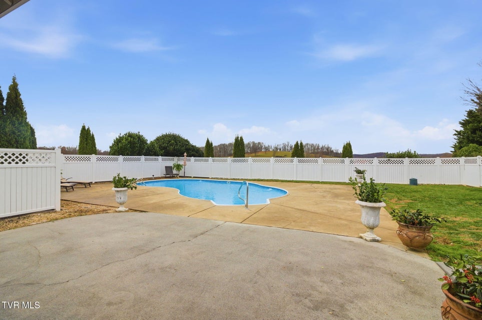 Photo #12: 22120 Flame Leaf Drive