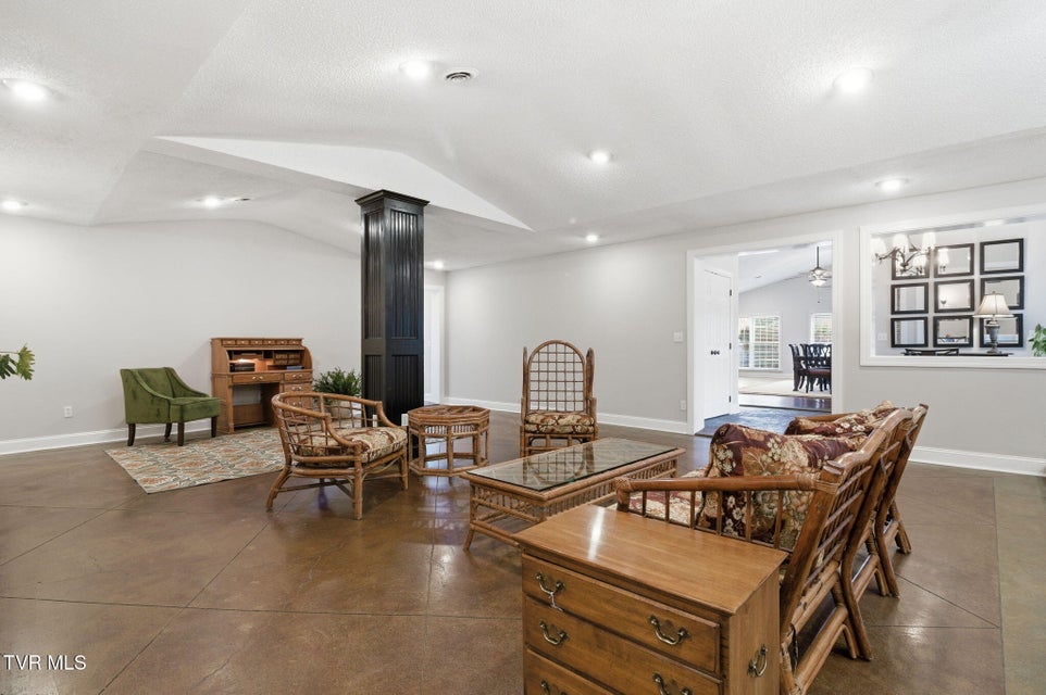 Photo #18: 22120 Flame Leaf Drive