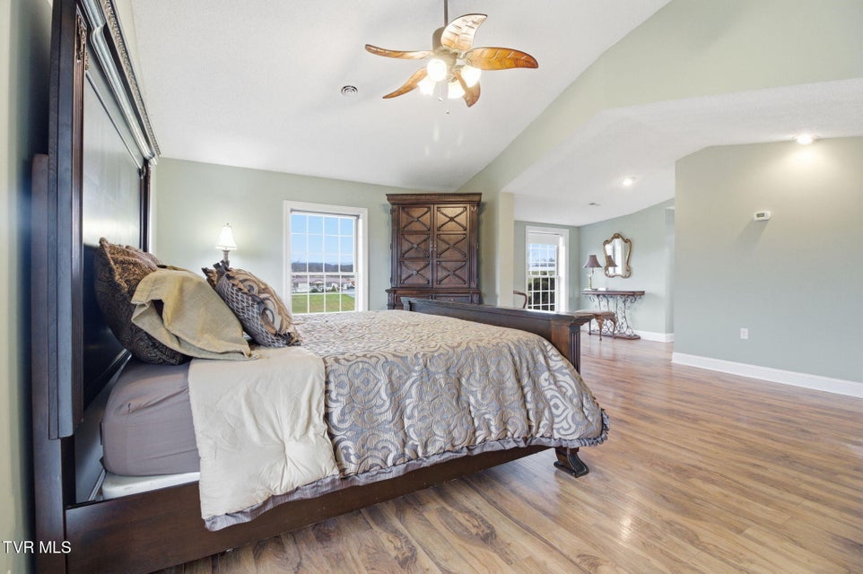 Photo #27: 22120 Flame Leaf Drive