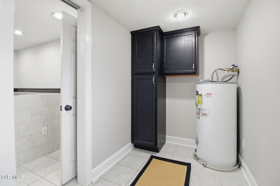 Photo #32: 22120 Flame Leaf Drive