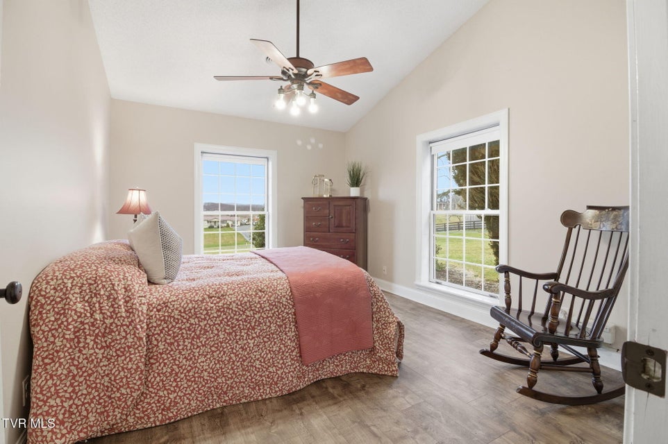 Photo #38: 22120 Flame Leaf Drive