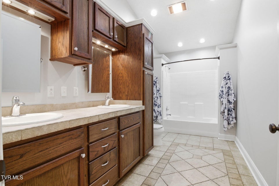 Photo #49: 22120 Flame Leaf Drive