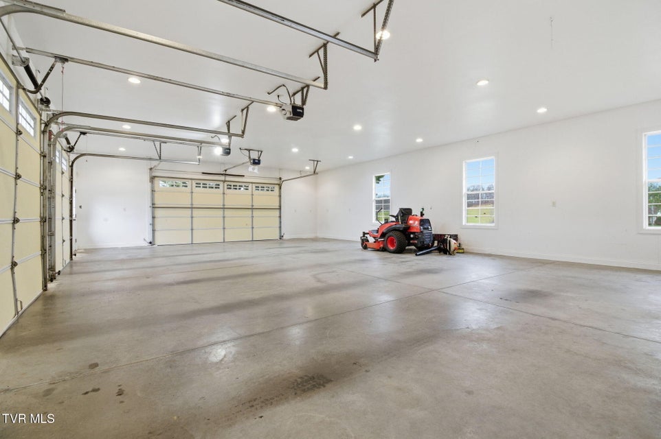 Photo #52: 22120 Flame Leaf Drive