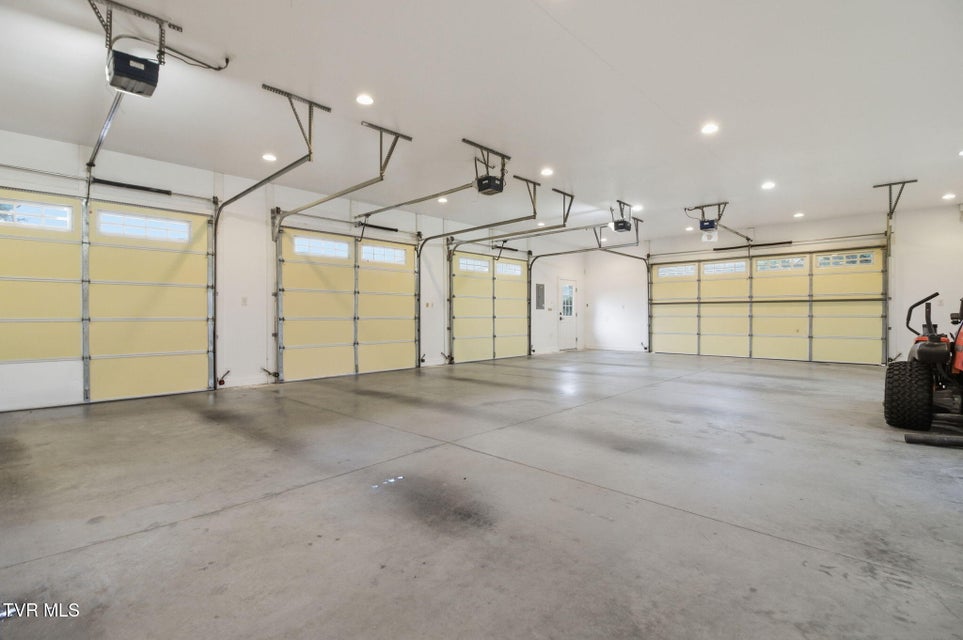 Photo #53: 22120 Flame Leaf Drive