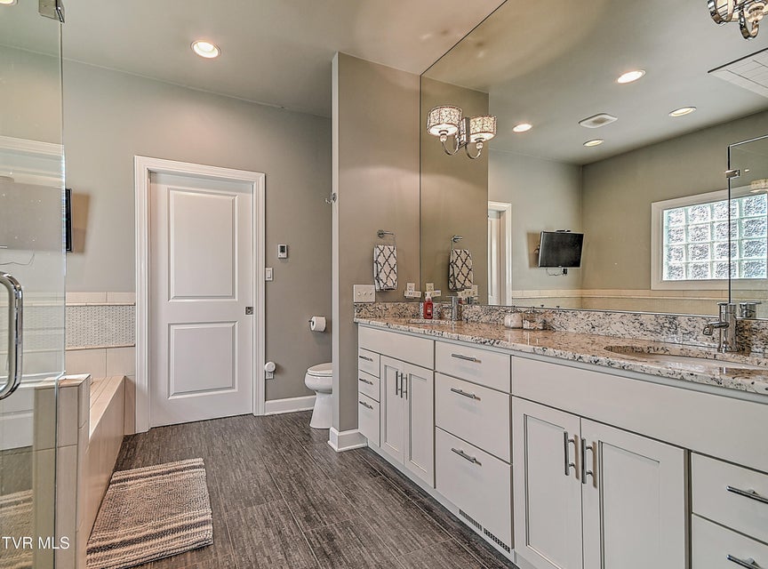 Photo #29: 1112 Wiembley Drive