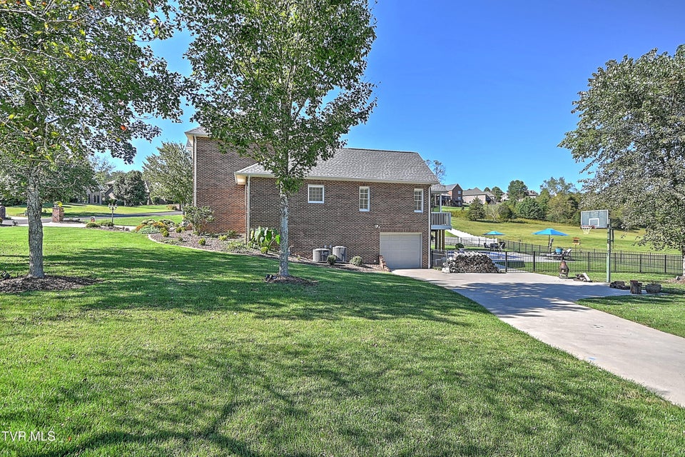 Photo #54: 1112 Wiembley Drive