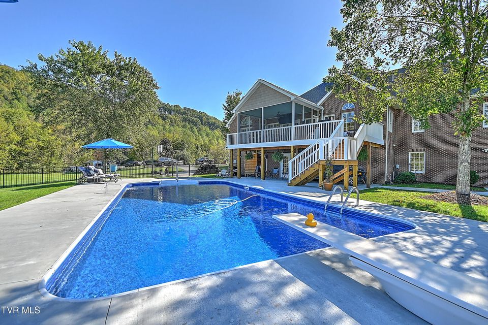 Photo #63: 1112 Wiembley Drive