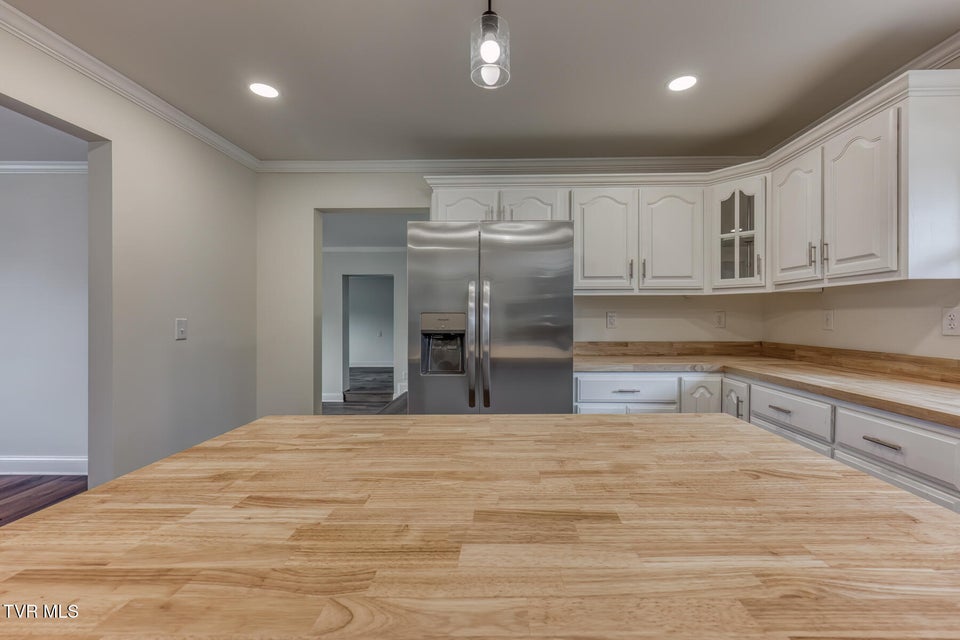 Photo #9: 2230 Dave Buck Road