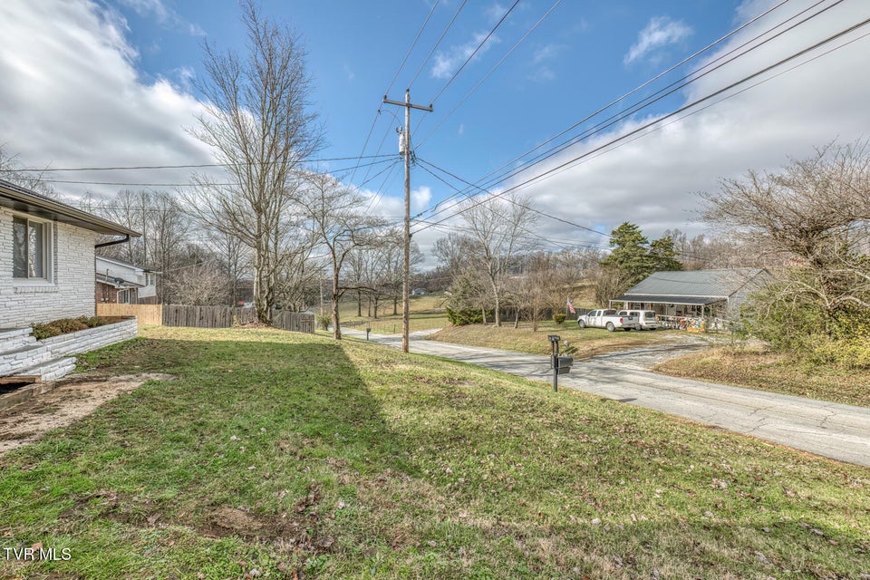 Photo #41: 2230 Dave Buck Road