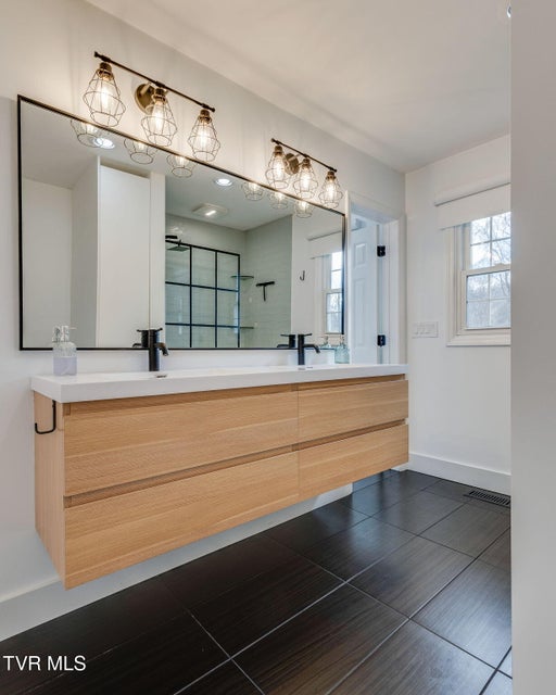 Photo #18: 702 Crowell Lane