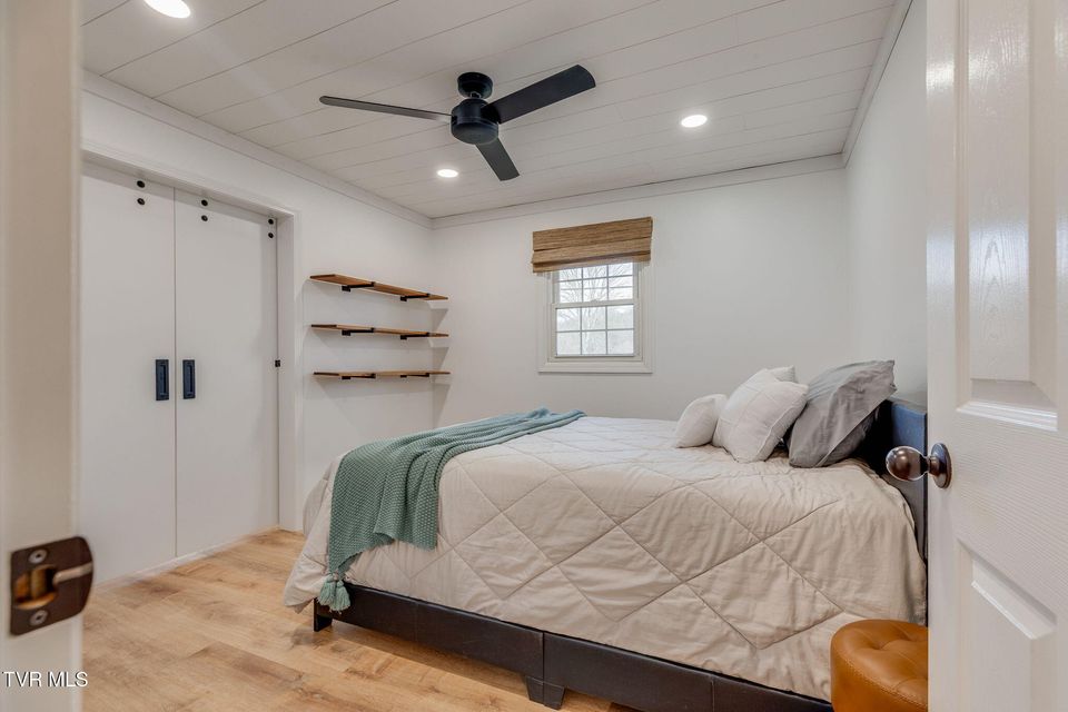 Photo #19: 702 Crowell Lane