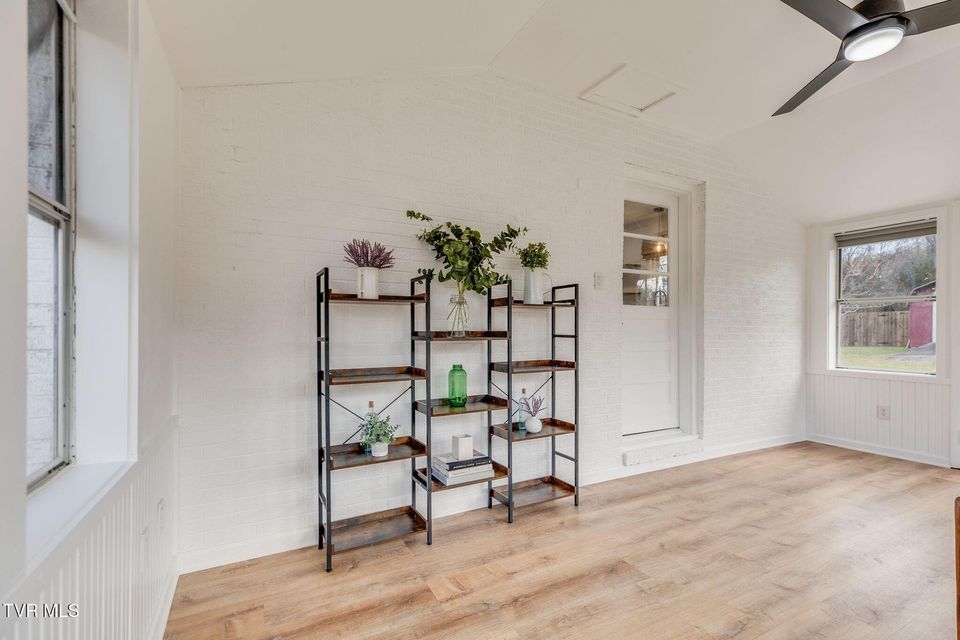 Photo #25: 702 Crowell Lane