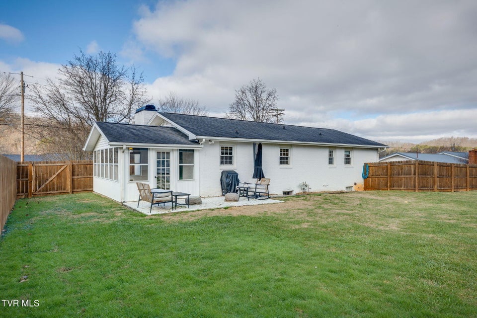 Photo #33: 702 Crowell Lane