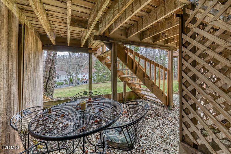 Photo #29: 102 Point Shore Pvt Drive 